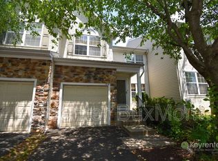 1516 Sweetbriar Dr, Jamison, PA 18929
