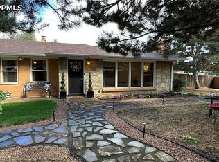 1523 Cresta Rd, Colorado Springs, CO 80906