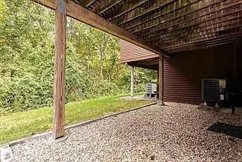 7 Bradley Ln #7 — Photo 3