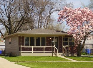 229 W Sauk Trl, Chicago Heights, IL