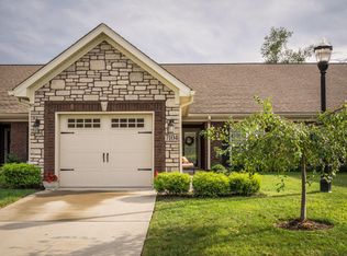 7104 Adeno Way, Louisville, KY 40291