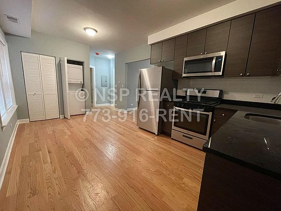 2nd image of 1642 W Pratt Blvd #C