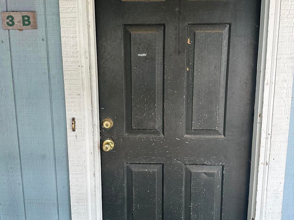2nd image of 25 Sams Point Road #B3