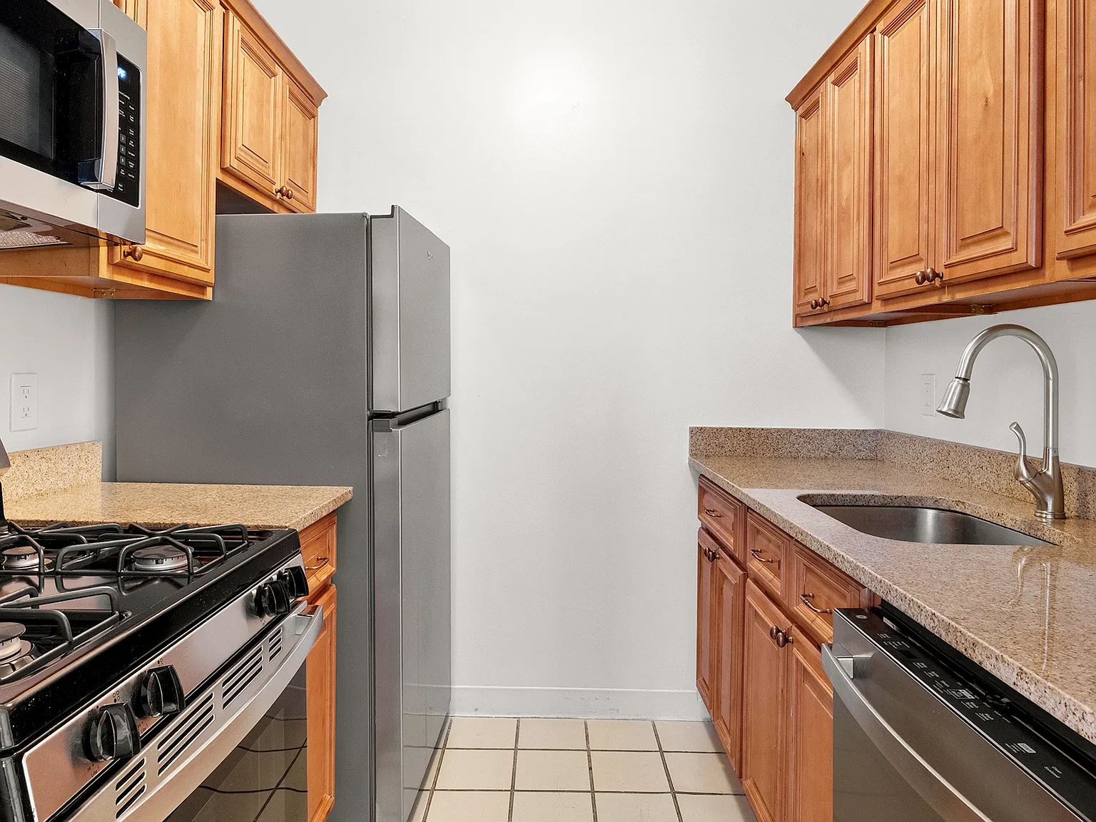44 Butler Place — Photo 3