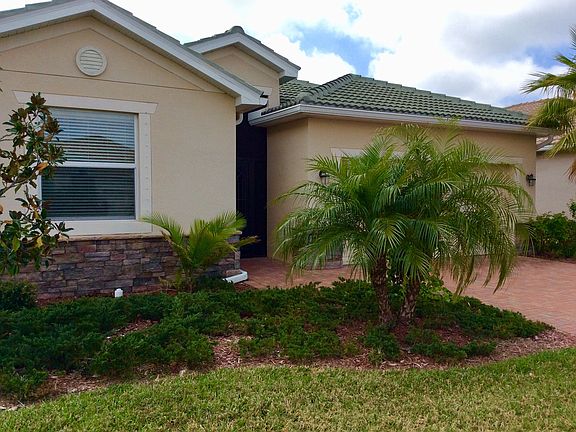 Front landscaping