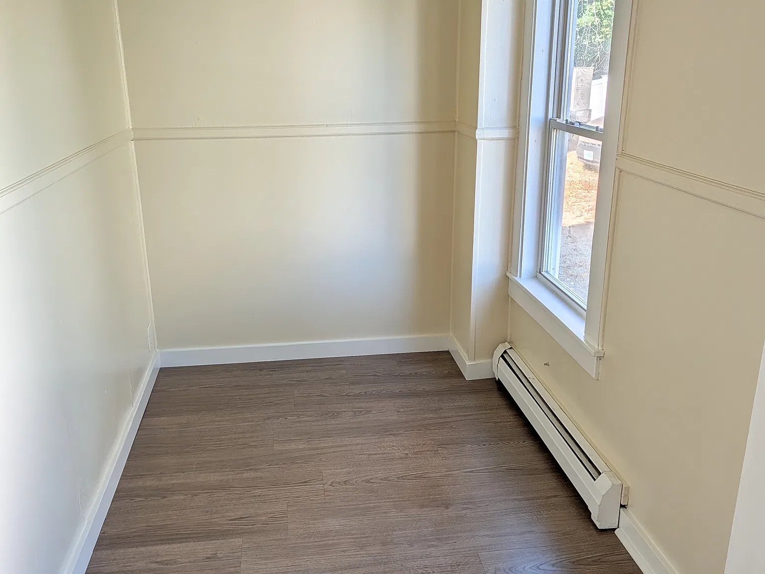 2 bed, 900 sqft, $1,875 — Photo 4