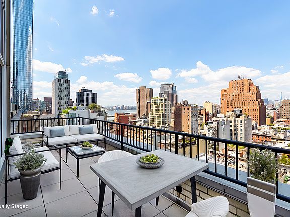 2nd image of 50 Murray St APT 1839
