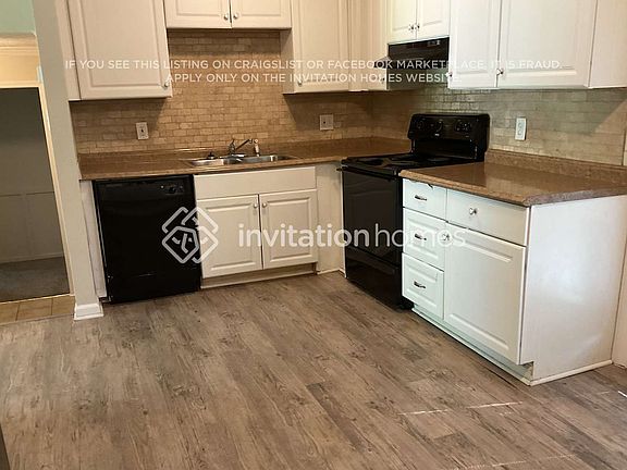 5th image of 3405 Estes Park Dr