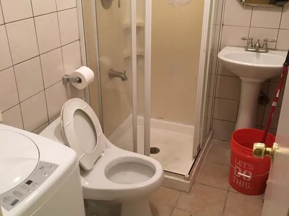 6331 N Fairfield Ave, Chicago, IL