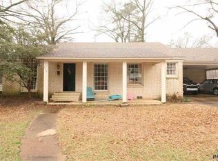 116 Chester St, Mount Pleasant, TX 75455