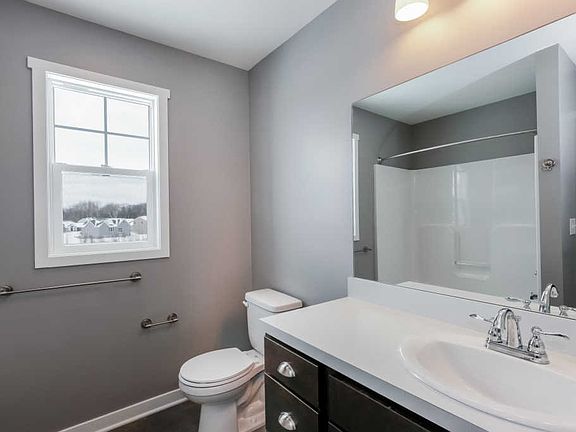 5th image of 10744 Paw Paw Dr