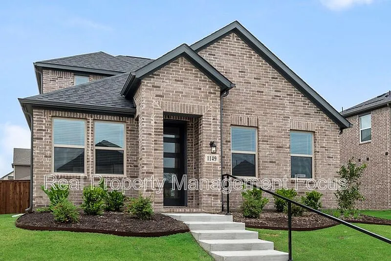 1149 Beautyberry Ln