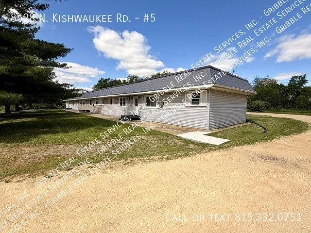 Building Photo - 8628 N Kishwaukee Rd #5