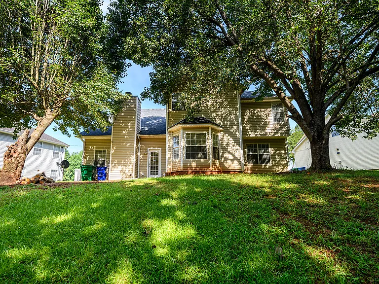 4827 Snap Creek Ln — Photo 38