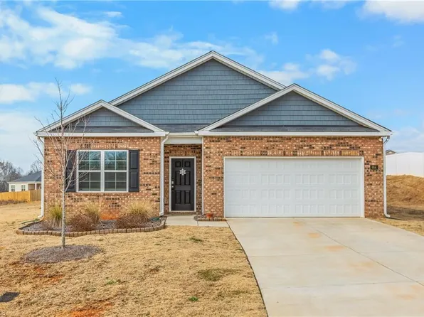 664 Towhee Trl, Lexington, NC 27295