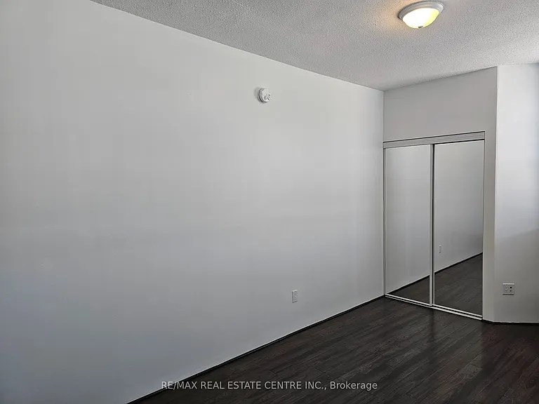 1 Mill St #1 — Photo 24