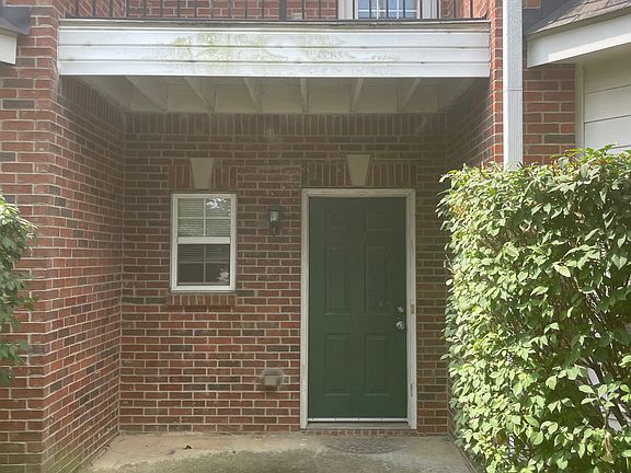 2nd image of 142 Crossing Ct #1