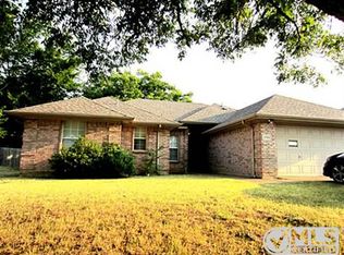 2701 Pecan Dr, Flower Mound, TX 75028