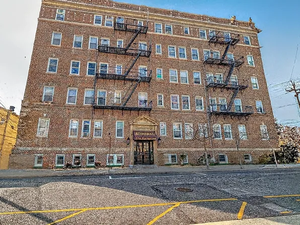 2 S Hartford Ave APT C1, Atlantic City, NJ 08401