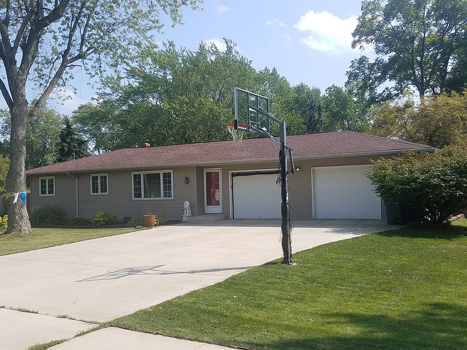 1st image of 353 Green Acres Dr