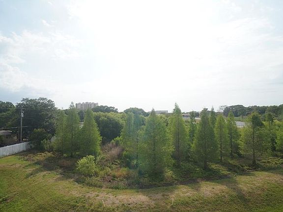 3rd image of 4624 Legacy Park Dr #93