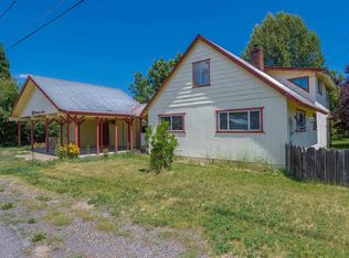 391 3rd Ave, Chester, CA 96020