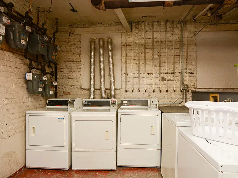 1929 W Crystal St #2A — Photo 19
