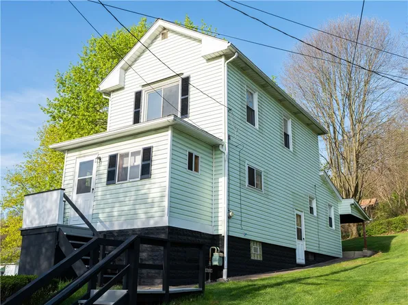 844 Western St, Ellwood City, PA 16117