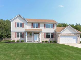 1425 Mallard Ln, Hoffman Estates, IL 60192