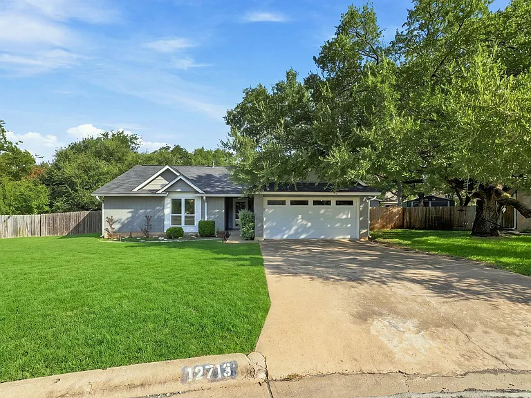 12713 Rhea Ct — Photo 35