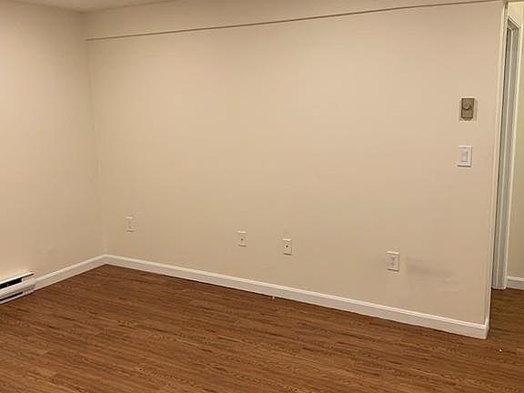 4th image of 433 Furnace Brook Pkwy APT 1