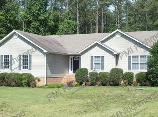 12060 Hunters Hawk Ct, Chesterfield, VA 23838