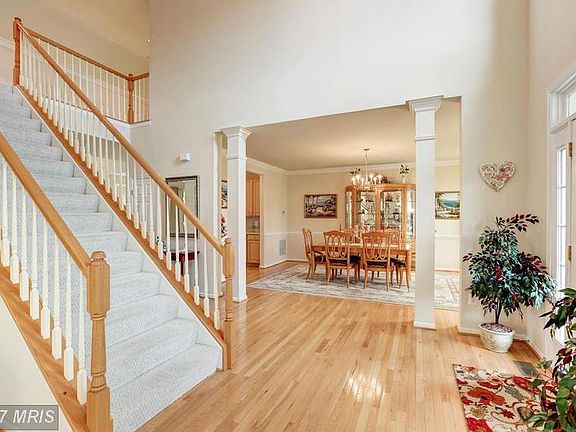 4th image of 18304 Aspen Dale Ct