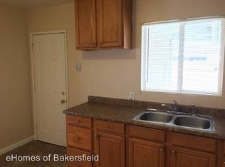 2320 Fremont St, Bakersfield, CA
