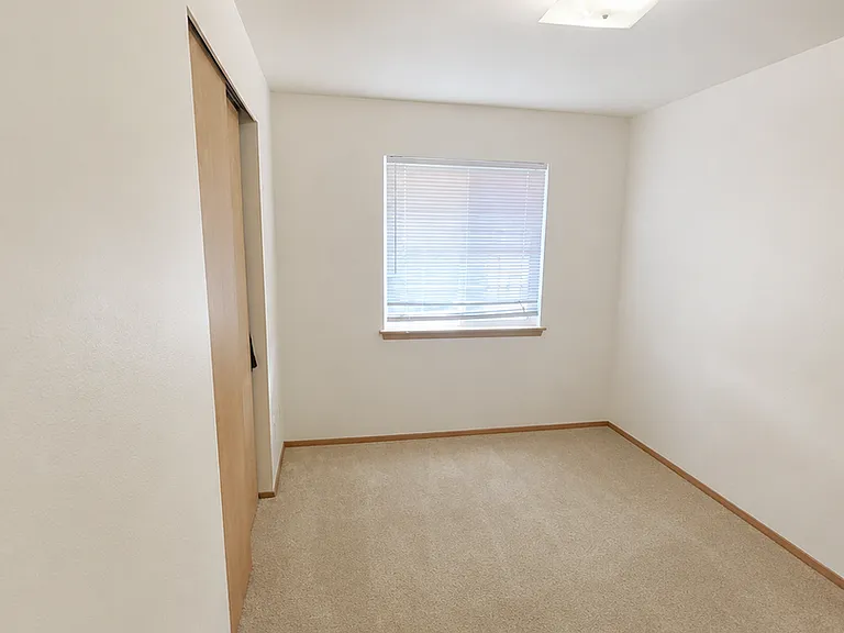 10628 57th Dr NE — Photo 11
