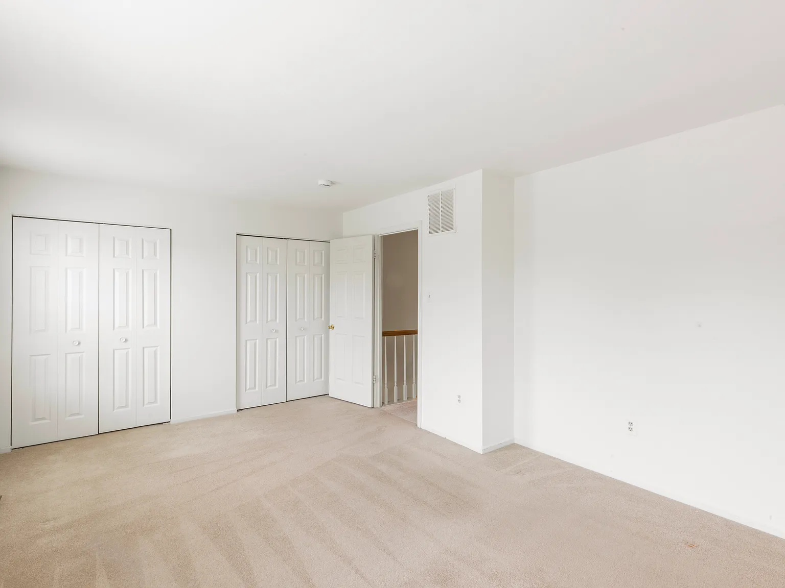 23 Roger Valley Court - 1 — Photo 2