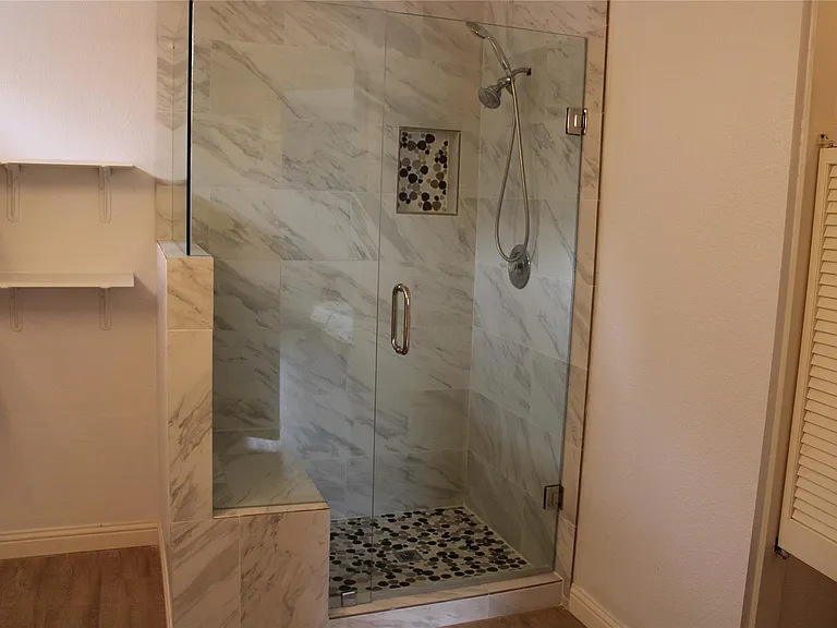 16205 Glorious Ln — Photo 13
