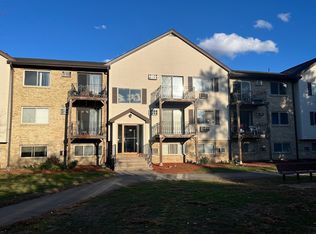 351 Pawtucket Blvd UNIT 23, Lowell, MA 01854