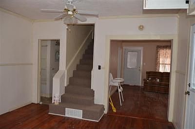 3rd image of 6610 E Berrien St