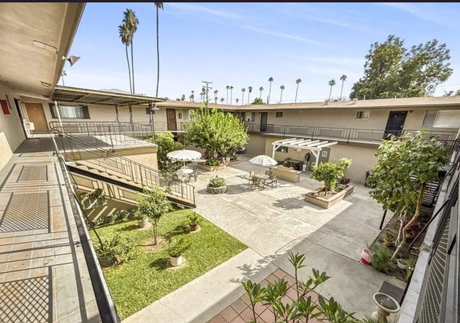 1806 Loma Vista Street — Photo 1
