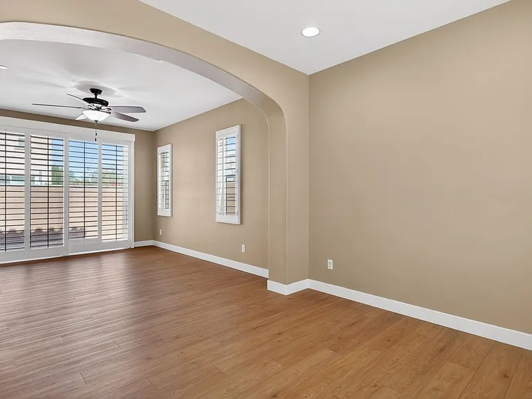 621 Calle Vibrante — Photo 5