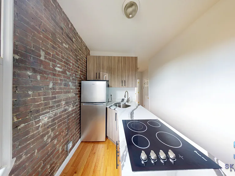 43 Cumberland St #4L — Photo 6
