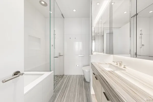 Rented by Douglas Elliman | media 16