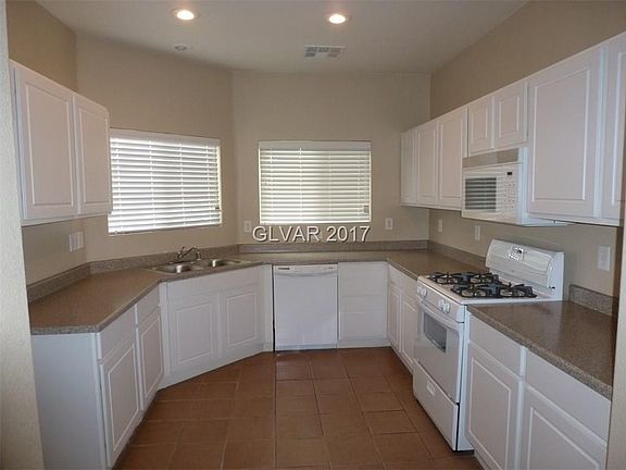 2nd image of 1537 Broken Bell Ln