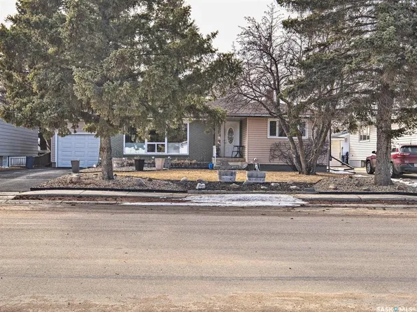 1109 King STREET, Rosetown, SK S0L 2V0