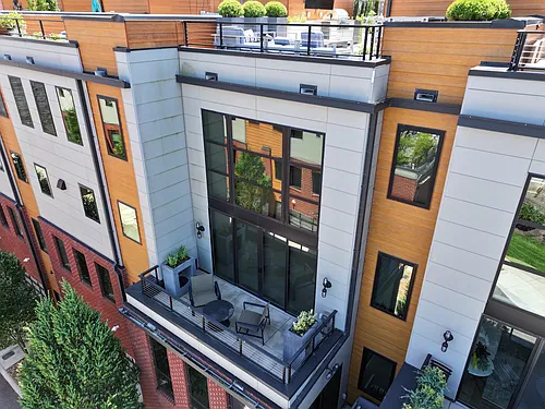 509 W 7th St Photo 1 509 W 7th St Photo 1