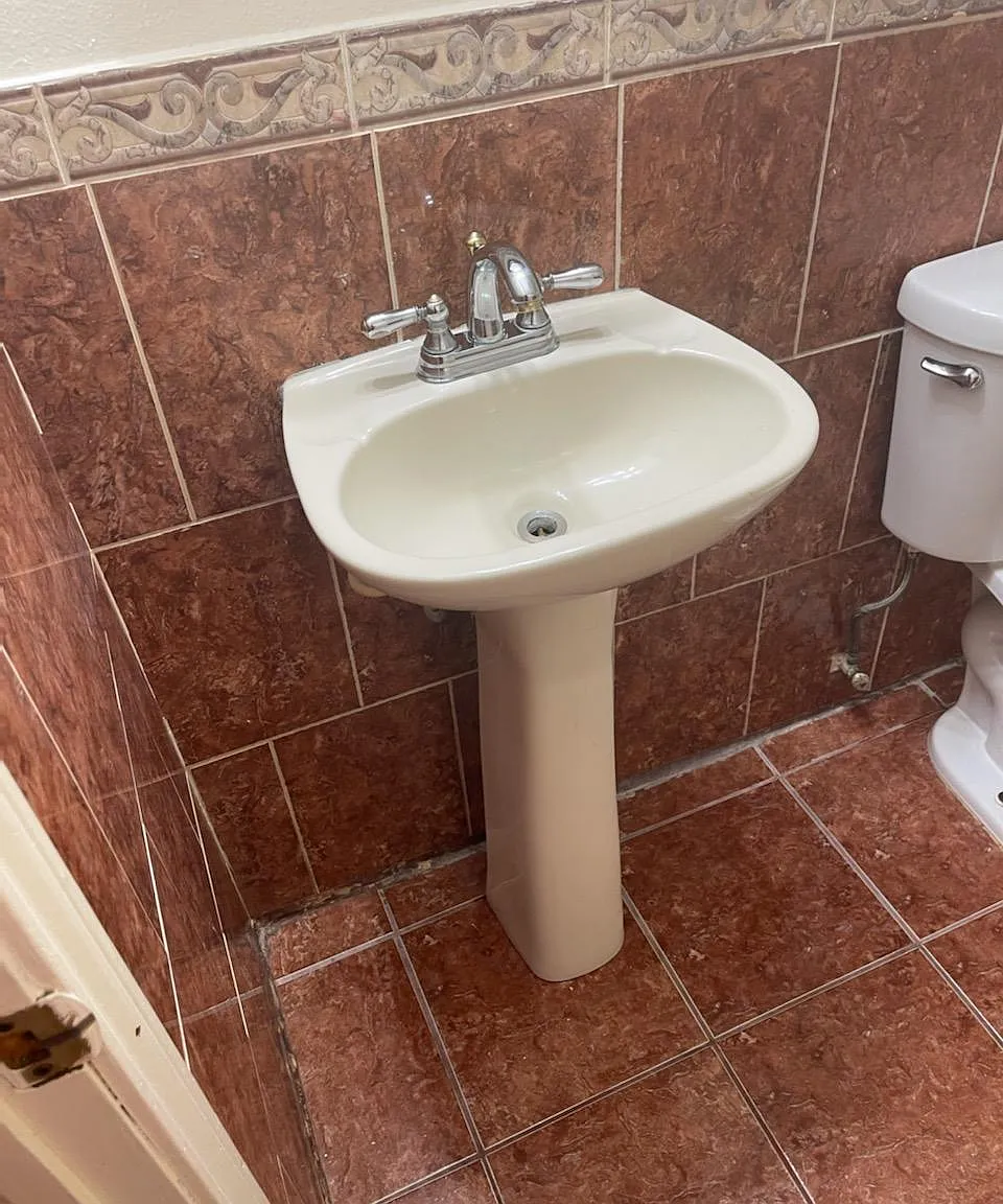 135 Dean St — Photo 3