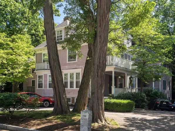 140 Kilsyth Rd APT 9, Brighton, MA 02135