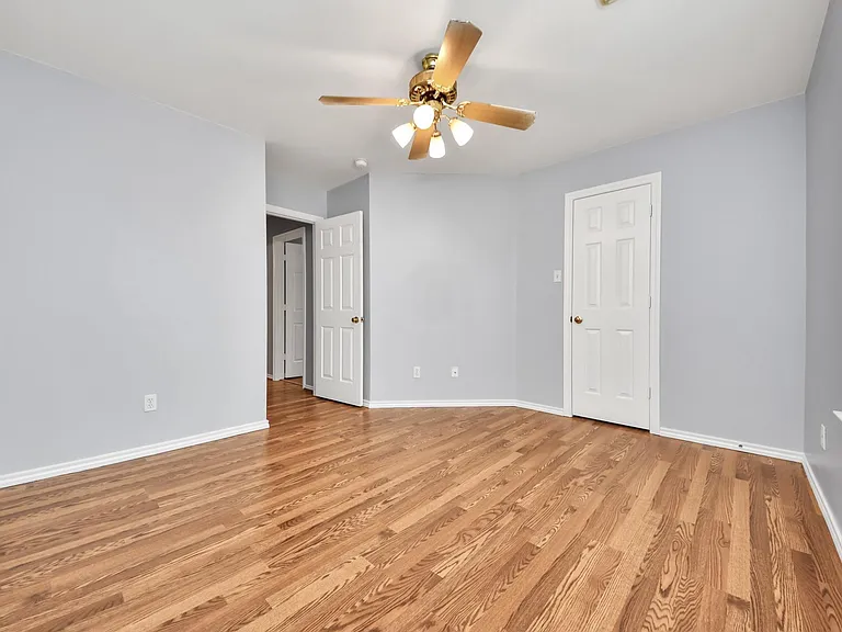 16526 Cairngrove Ln — Photo 21