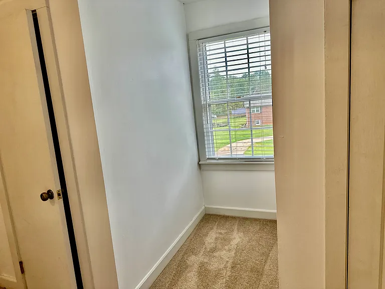 105 Carson Dr #A — Photo 24